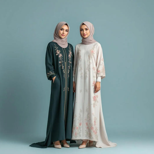 Abayas brodées noir et blanc de la collection Ijaba saison en soie de Médine premium.